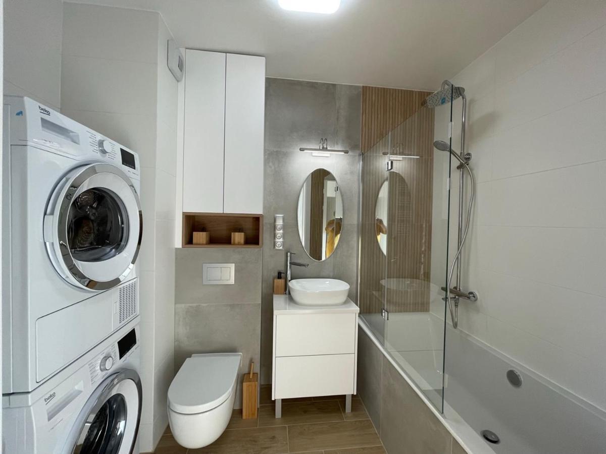 Blue Apartment Kielce Ngoại thất bức ảnh